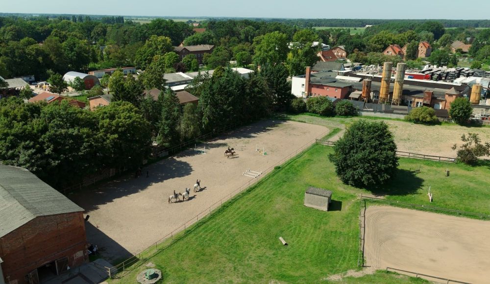 Drohnenbild-Reiterhof